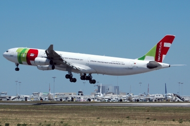 CS-TOC · Airbus A340-312 · (LIS / LPPT)