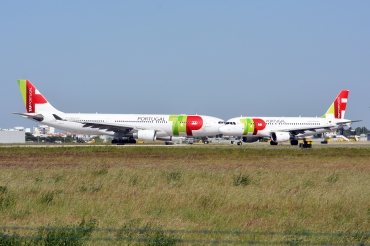 CS-TTR (1756) 2002 Airbus A319-112