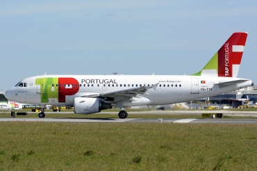 CS-TTS (1765) 2002 Airbus A319-112
