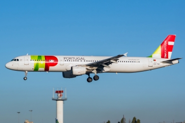 CS-TJE (1307) 2000 Airbus A321-211