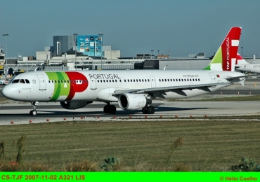 CS-TJF (1399) 2000 Airbus A321-211