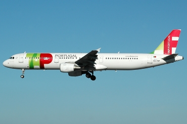CS-TJF (1399) 2000 Airbus A321-211