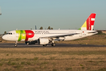 CS-TNL (1231) 2000 Airbus A320-214