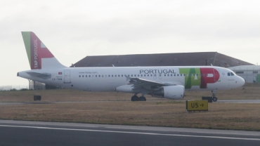CS-TNW (2792) 2006 Airbus A320-214