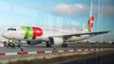 CS-TNX (2822) 2006 Airbus A320-214