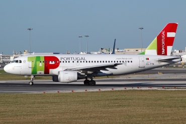 CS-TTN (1120) 1999 Airbus A319-111