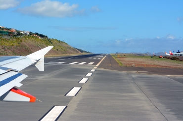 CS-TTR · Airbus A319-112 · (FNC / LPMA)