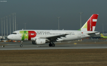 CS-TTJ (979) 1999 Airbus A319-111