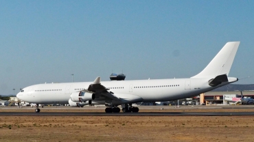 9H-JAI (236) 1998 Airbus A340-313