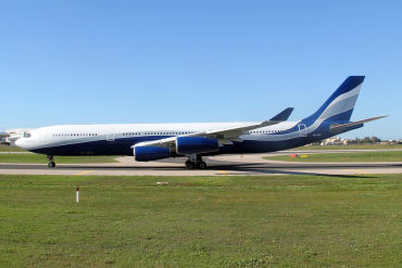 9H-SUN (367) 2000 Airbus A340-313