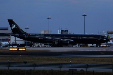 9H-TQM (117) 1995 Airbus A340-313