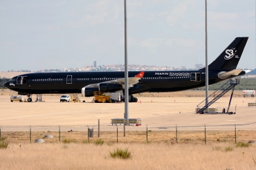 9H-TQM (117) 1995 Airbus A340-313