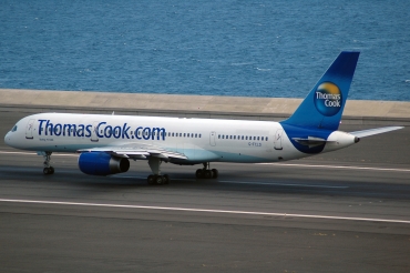 G-FCLD (28718) 1997 Boeing 757-25F