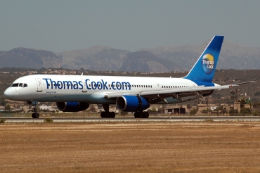 G-JMCD · Boeing 757-25F · (PMI / LEPA / LESJ)