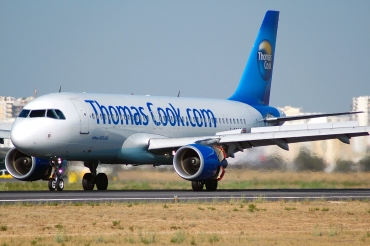 G-TCKE, (cn 1968), Airbus A320-214