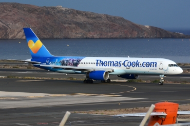 G-TCBB · Boeing 757-236 · (LPA / GCLP)