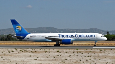 G-FCLA (27621) 1997 Boeing 757-28A