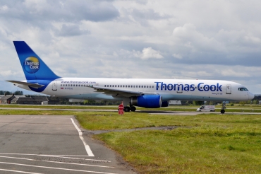 G-FCLE (28171) 1998 Boeing 757-28A