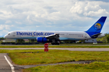 G-FCLK (26161) 1993 Boeing 757-2Y0