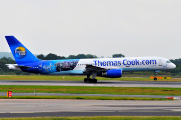 G-TCBC (29946) 1999 Boeing 757-236