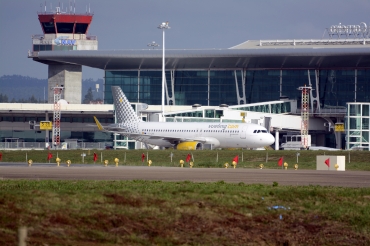 EC-LVV (5620) 2013 Airbus A320-232(WL)