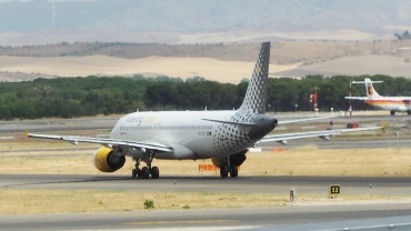 EC-KDT (3145) 2007 Airbus A320-216