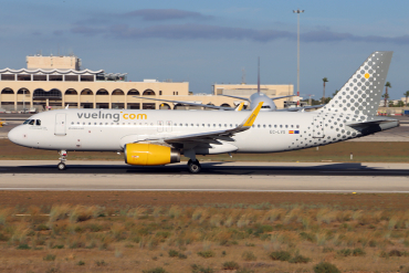 EC-LVS (5599) 2013 Airbus A320-232(WL)