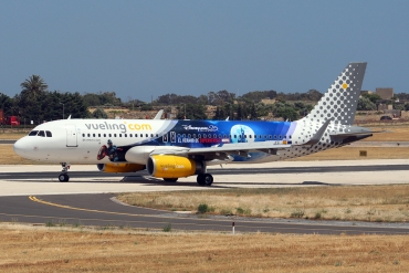 EC-MYC (8238) 2018 Airbus A320-232(WL)