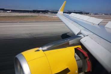 EC-LVO (5533) 2013 Airbus A320-214(WL)