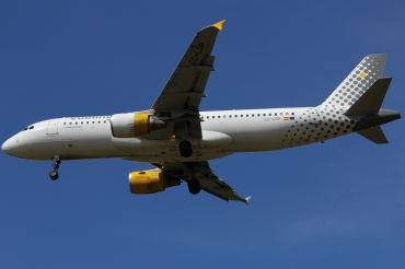 EC-LOP (4937) 2011 Airbus A320-214
