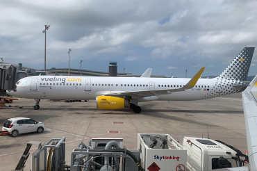 EC-MRF (7771) 2017 Airbus A321-231