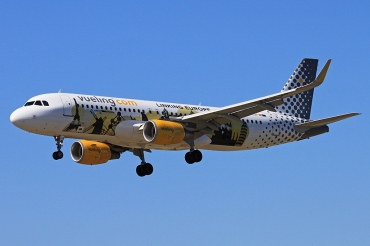 EC-LVP (5587) 2013 Airbus A320-214(WL)