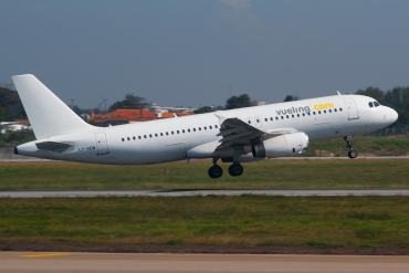 LY-VEM (747) 1997 Airbus A320-233