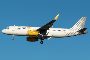 EC-MJB (6883) 2015 Airbus A320-232 WL