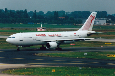 TS-IPB (563) 1990 Airbus A300B4-605R