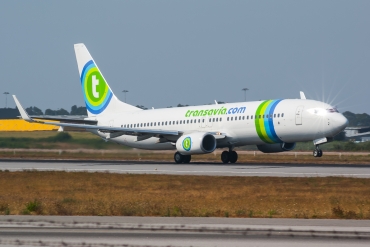 F-GZHL (37791) 2014 Boeing 737-8K2 WL