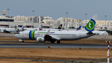 PH-HZG (28379) 2000 Boeing 737-8K2 WL