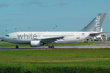 CS-TKI (448) 1988 Airbus A310-304