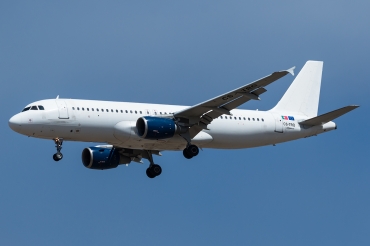 CS-TRO (548) 1995 Airbus A320-214