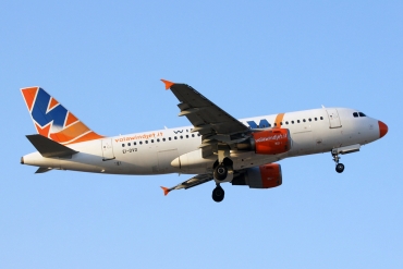 EI-DVD (647) 1997 Airbus A319-113