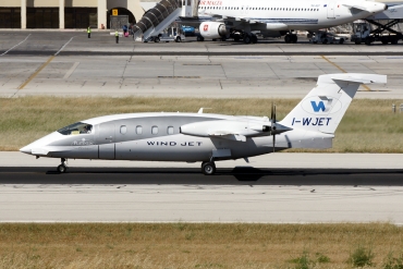 I-WJET (1033) 1999 Piaggio P-180 Avanti