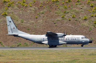 16707 (S-061) 2009 CASA C-295M