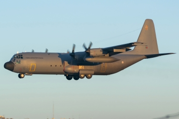 16801 (382-4749) 1977 Lockheed C-130H-30 Hercules