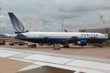 N642UA (25092) 1991 Boeing 767-322(ER)