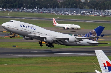 N199UA (28717) 1997 Boeing 747-422