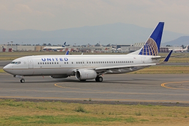 N35260, (cn 30855/862), Boeing 737-824