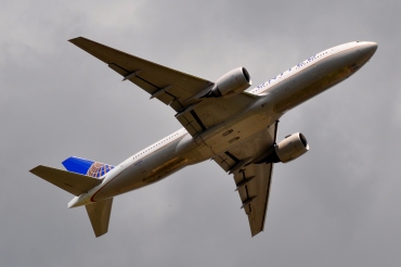 N37018 (31680) 2002 Boeing 777-224(ER)