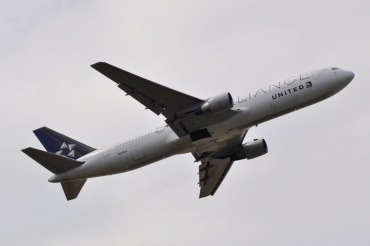 N653UA (25391) 1992 Boeing 767-322(ER)