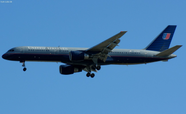 N579UA (26697) 1993 Boeing 757-222