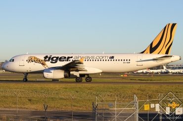 VH-VNP · Airbus A320-232 · (SYD / YSSY)